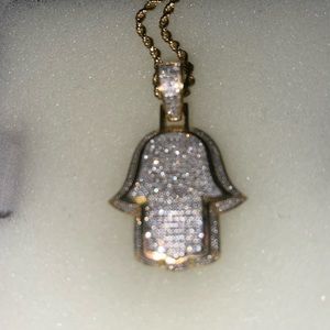 Hamsa pendant 10k yellow gold diamonds
